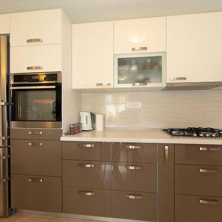 Apartmani Darinka Башка-Вода Экстерьер фото