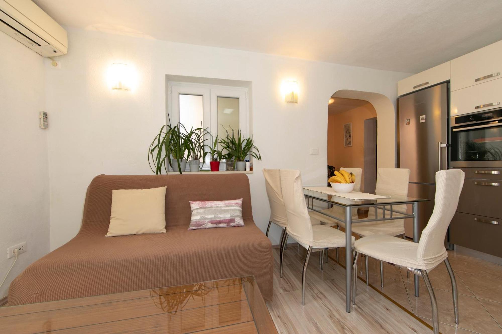 Apartmani Darinka Башка-Вода Экстерьер фото