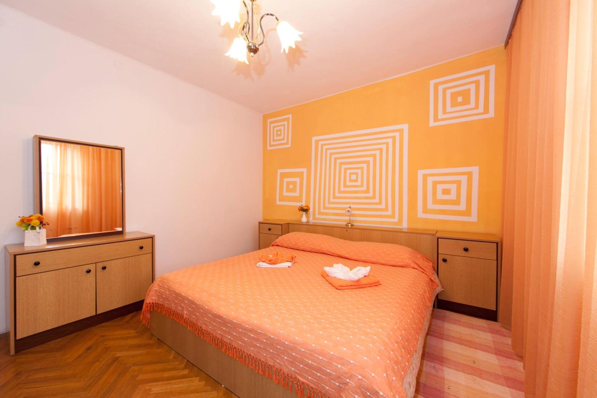 Apartmani Darinka Башка-Вода Экстерьер фото